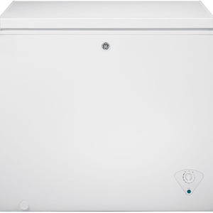 GE 7.0 Cu. Ft. Manual Defrost Chest Freezer White - FCM7STWW