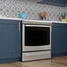 L-GEPROFILE-SLIDE-IN-ELECTRIC-RANGE-STAINLESS-STEEL-PCS940YMFS-LIFESTYLE-2