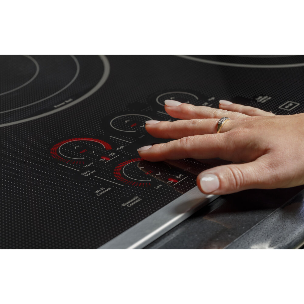 Highlight Mabe Image about Glide Touch Controls
